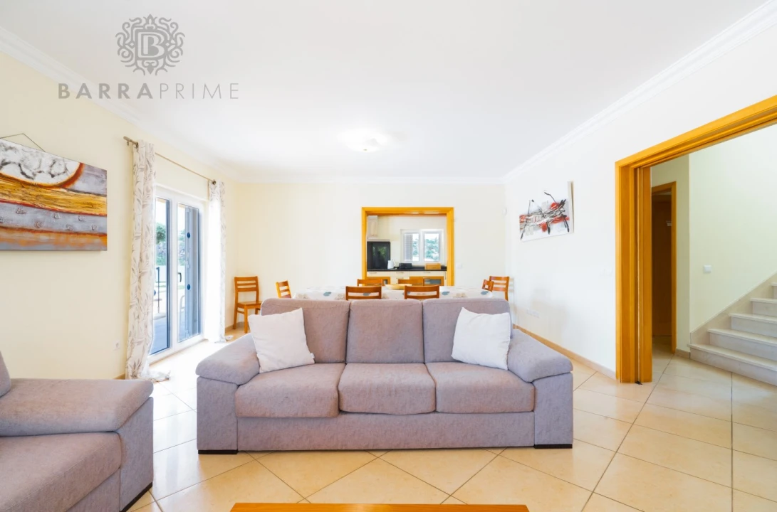 Moradia T4 para Venda em Albufeira e Olhos de Água Foto 37