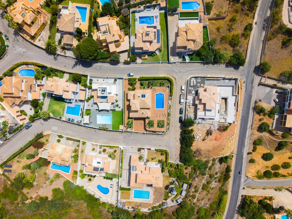 Moradia T4 para Venda em Albufeira e Olhos de Água Foto 41
