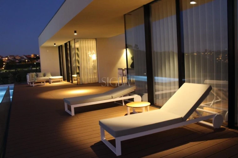 Moradia T4 para Venda em Canidelo Foto 3