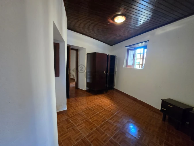 Moradia T2 para Venda em Venda do Pinheiro e Santo Estêvão das Galés Foto 8