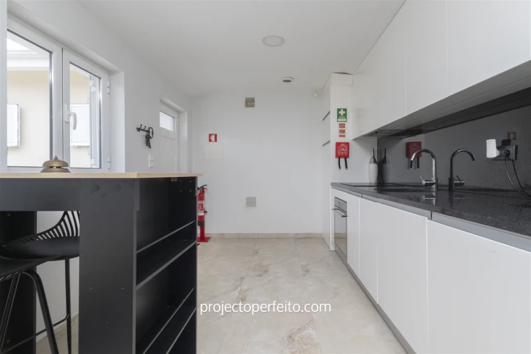 Moradia T4 para Arrendamento em Anta e Guetim Foto 23