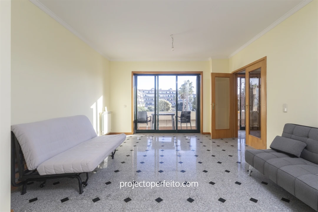 Apartamento T2 para Arrendamento em São Felix da Marinha Foto 9