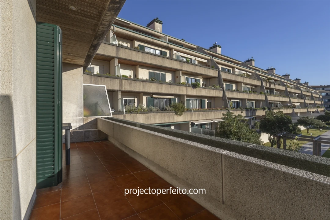 Apartamento T2 para Arrendamento em São Felix da Marinha Foto 2