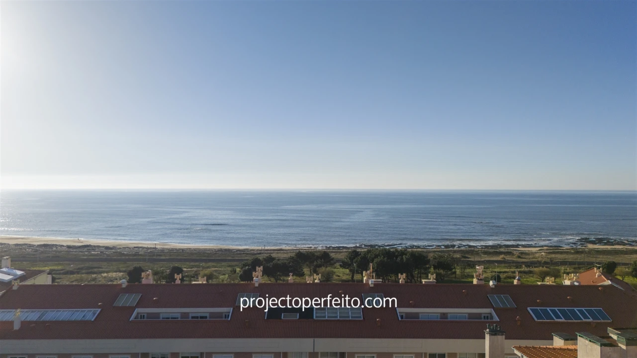 Apartamento T2 para Arrendamento em São Felix da Marinha Foto 3