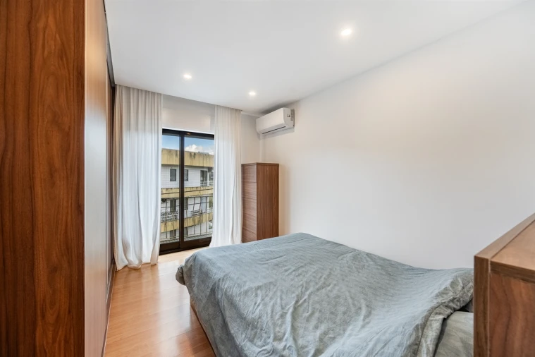 Apartamento T3 para Venda em Azurem Foto 9