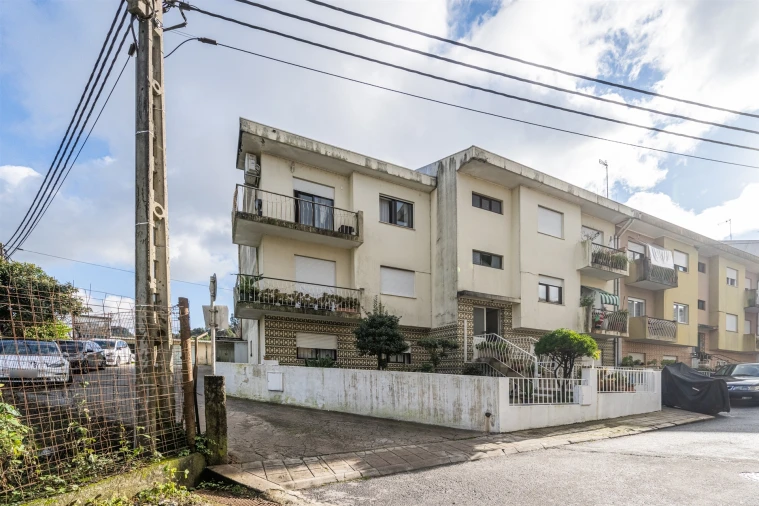 Apartamento T3 para Venda em Azurem Foto 16