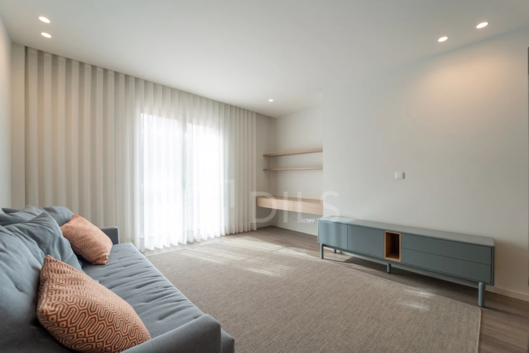 Apartamento T1 para Venda em Azurem Foto 19