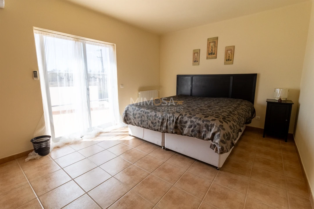 Moradia T4 para Venda em Alvor Foto 31