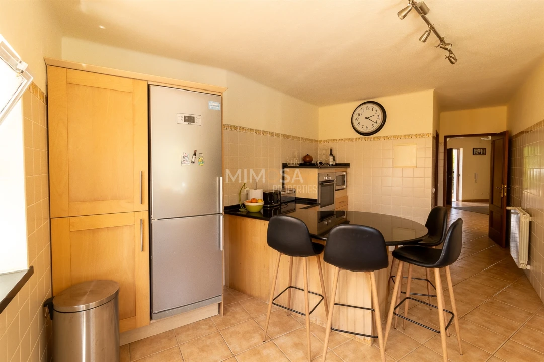 Moradia T4 para Venda em Alvor Foto 18