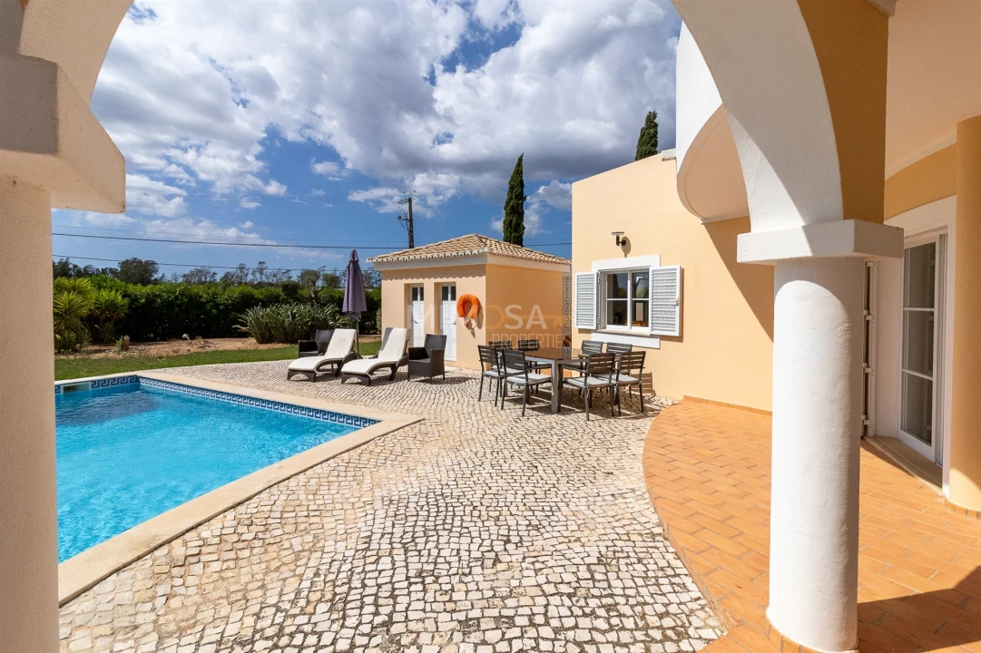 Moradia T4 para Venda em Alvor Foto 47