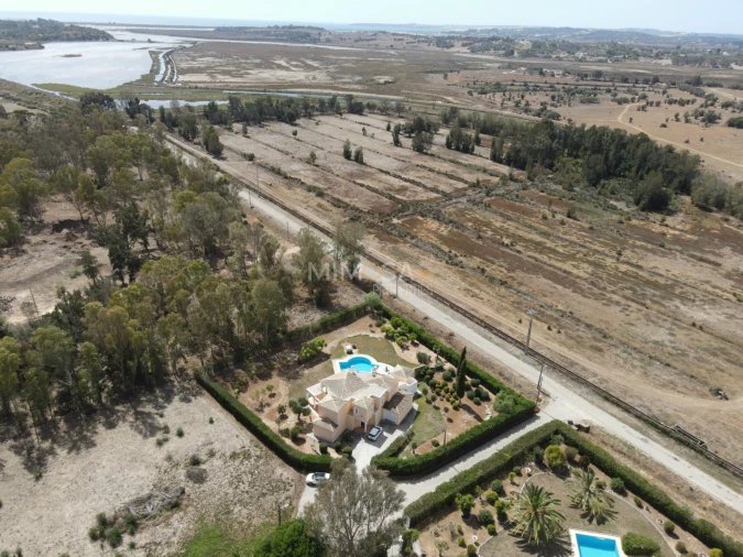 Moradia T4 para Venda em Alvor Foto 64