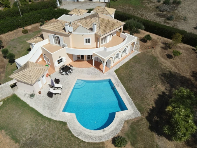 Moradia T4 para Venda em Alvor Foto 56