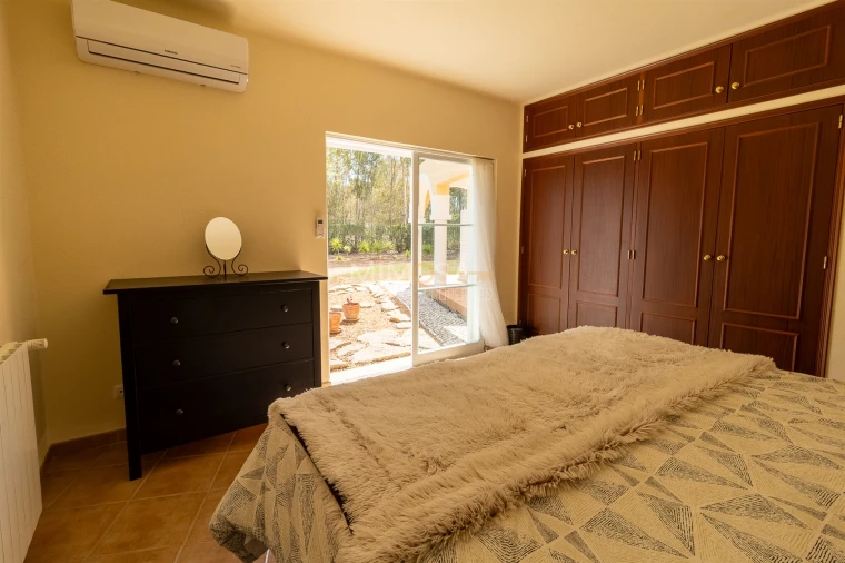 Moradia T4 para Venda em Alvor Foto 23