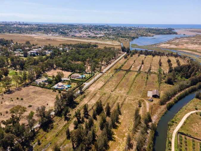 Moradia T4 para Venda em Alvor Foto 7