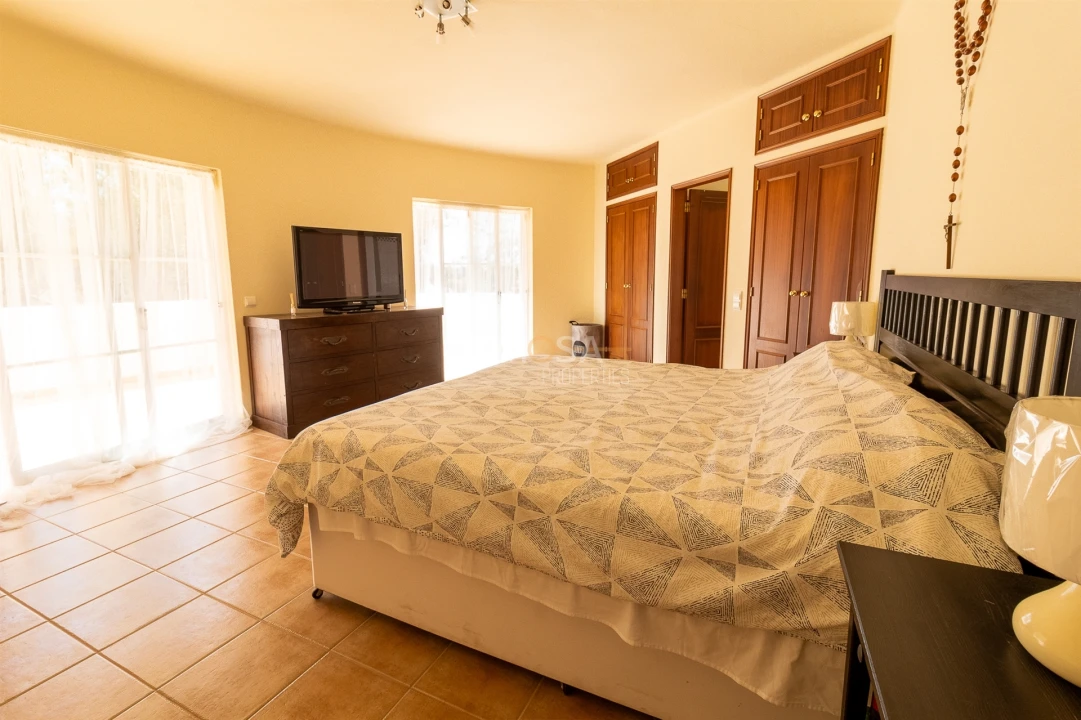 Moradia T4 para Venda em Alvor Foto 37