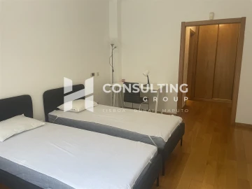 Apartamento T4 para Venda em Parque das Nações