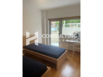 Apartamento T4 para Venda em Parque das Nações