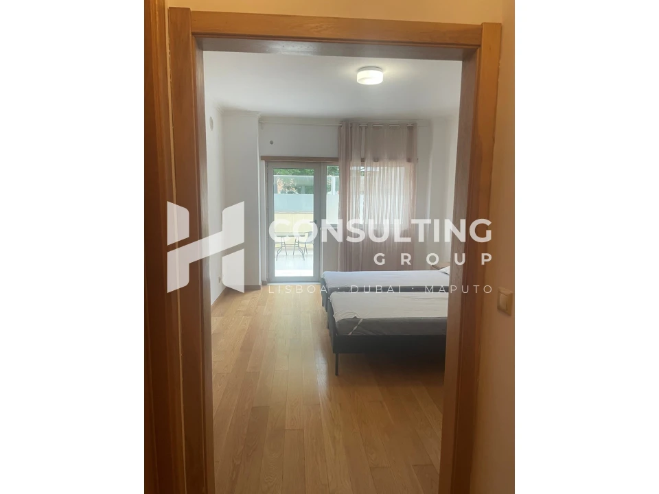 Apartamento T4 para Venda em Parque das Nações Foto 43