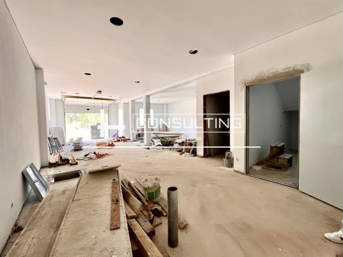 Moradia T4 para Venda em Fernao Ferro Foto 28