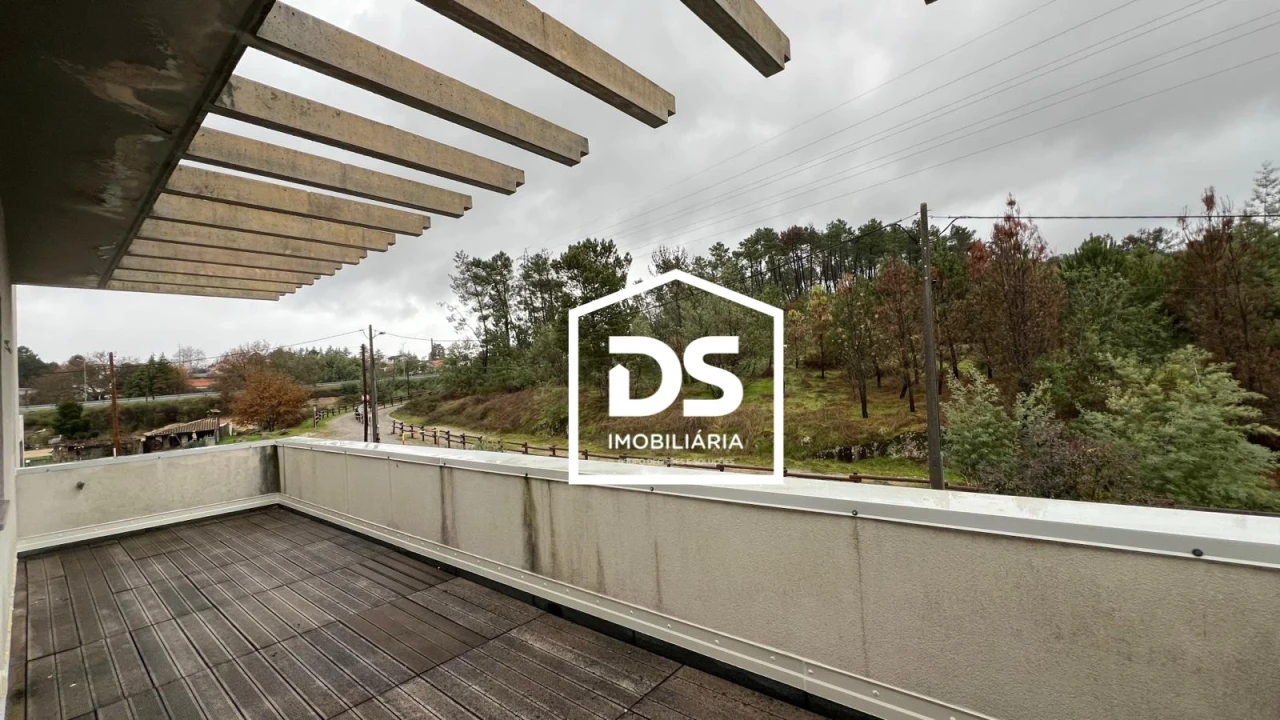 Moradia T4 para Arrendamento em Abraveses Foto 56