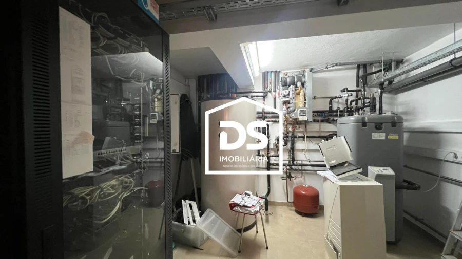 Moradia T4 para Arrendamento em Abraveses Foto 88