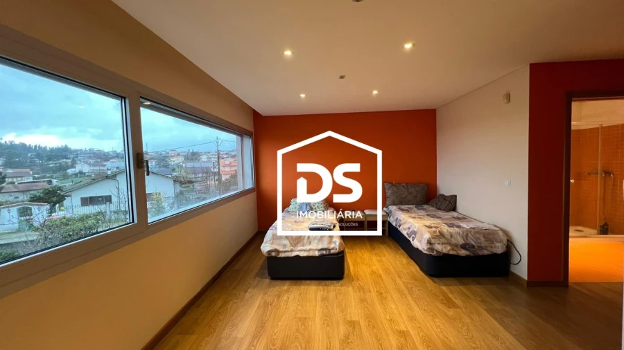 Moradia T4 para Arrendamento em Abraveses Foto 62