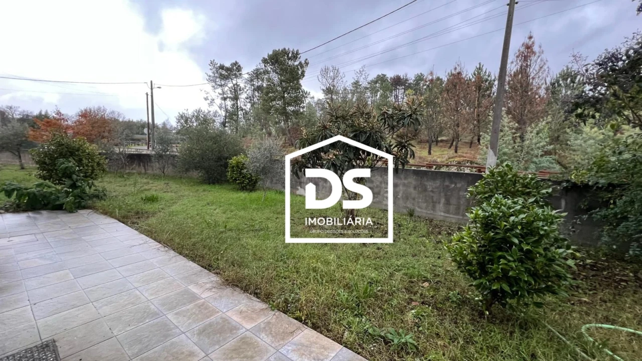 Moradia T4 para Arrendamento em Abraveses Foto 43