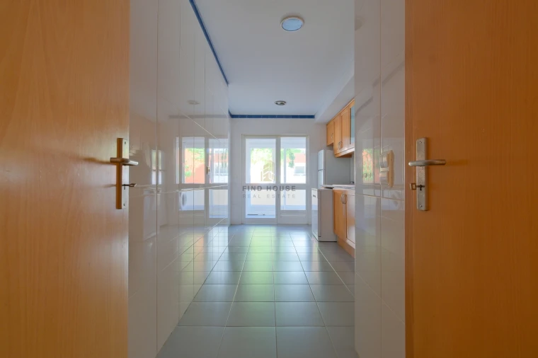 Apartamento T1 para Arrendamento em São Domingos de Rana Foto 19