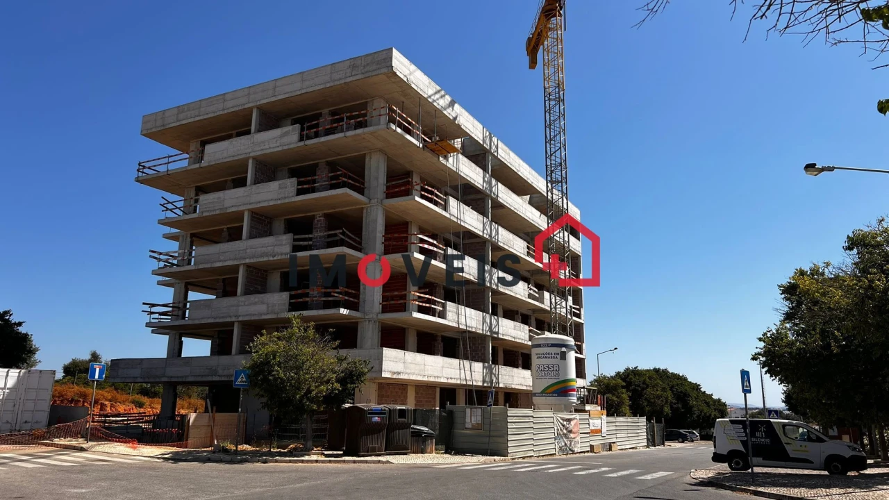 Apartamento T2 para Venda em Armação de Pera Foto 4