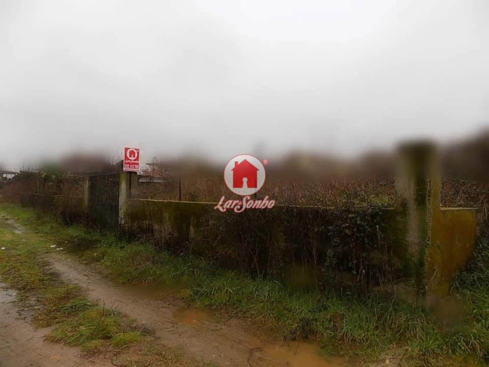 Terreno para Venda em Gondifelos, Cavalões e Outiz Foto 2