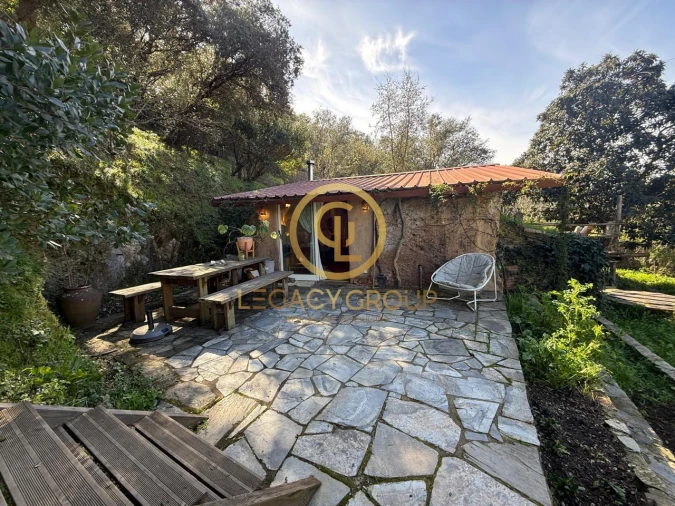 Moradia T0 para Venda em São Martinho das Amoreiras