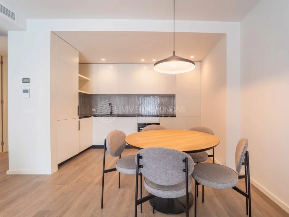 Apartamento T1 para Venda em Azurem Foto 2