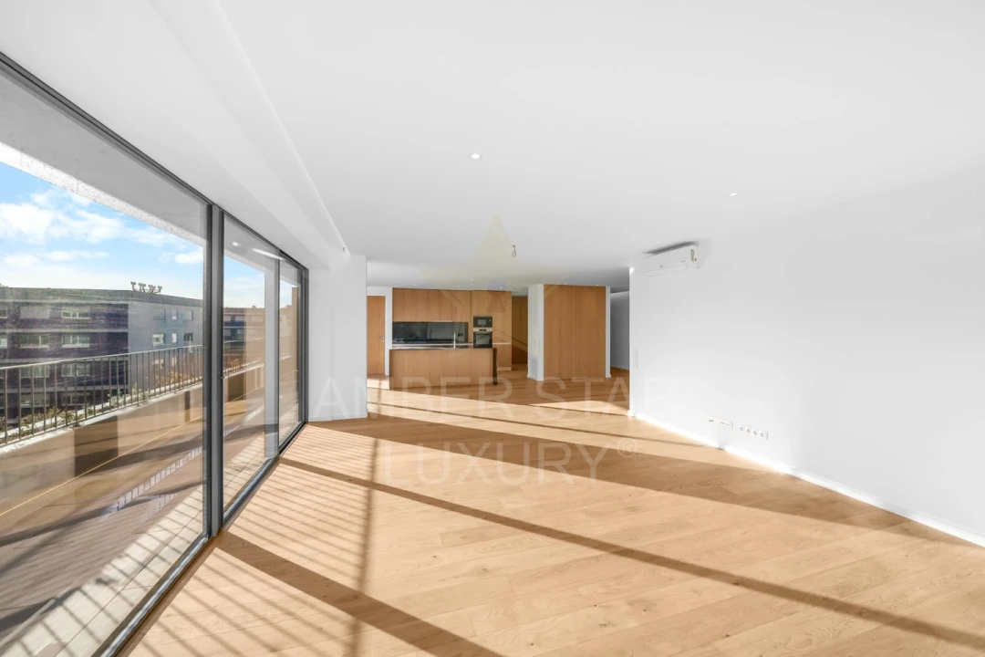 Apartamento T4 para Venda em Matosinhos e Leça da Palmeira Foto 5