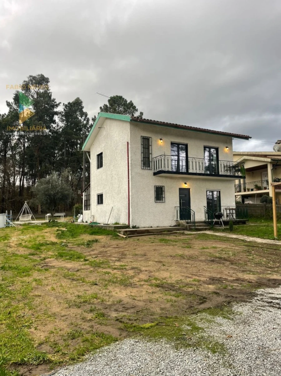 Moradia T3 para Venda em Turiz Foto 2