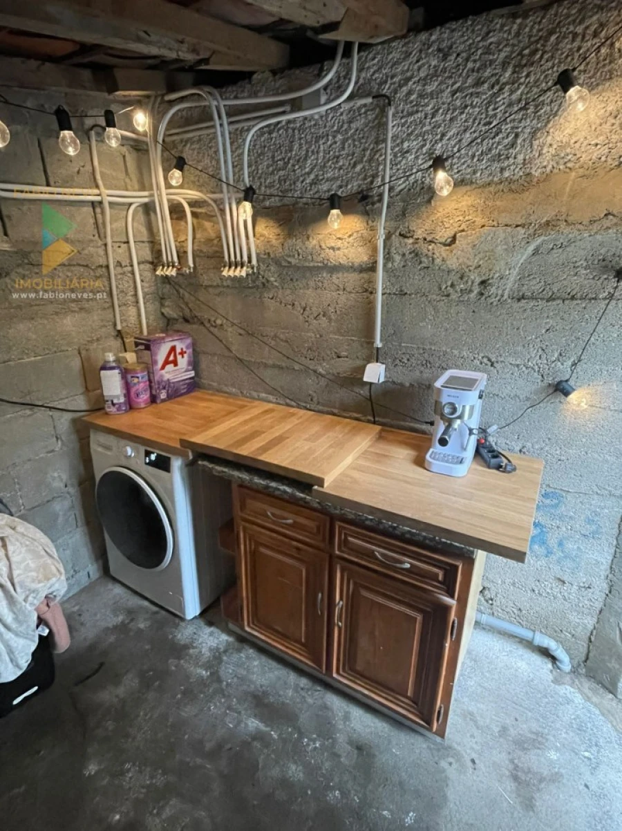 Moradia T3 para Venda em Turiz Foto 16