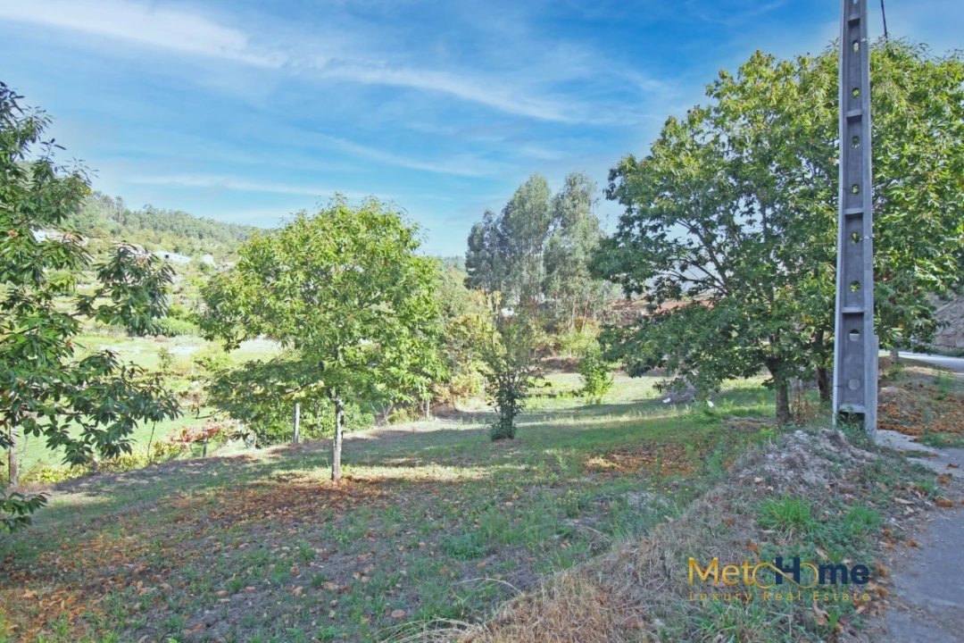 Terreno para Venda em Souselo Foto 15