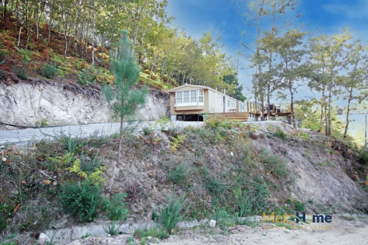 Quinta T3 para Venda em Souselo Foto 31