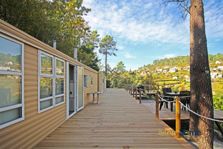 Quinta T3 para Venda em Souselo