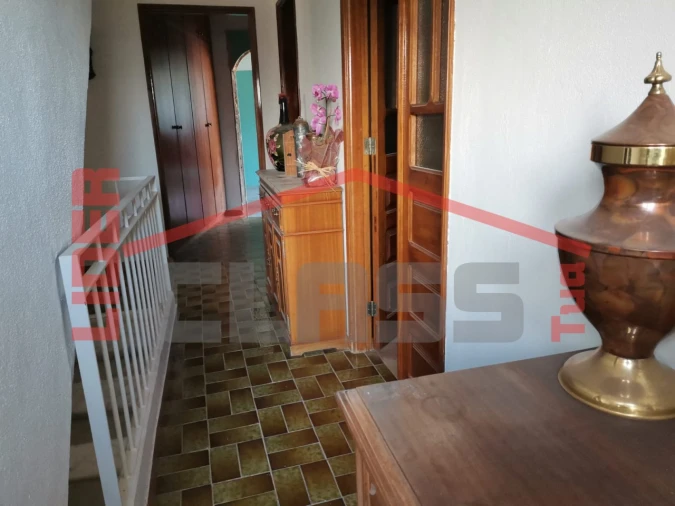 Moradia T4 para Venda em Bouça Foto 11