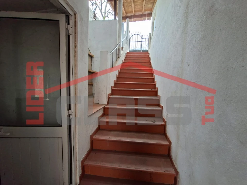 Apartamento T4 para Venda em Vila Flor e Nabo Foto 16