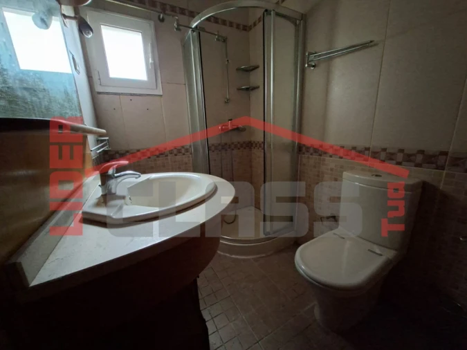 Apartamento T4 para Venda em Vila Flor e Nabo Foto 4