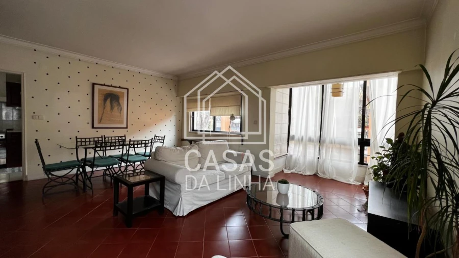 Apartamento T1 para Arrendamento em Carcavelos e Parede