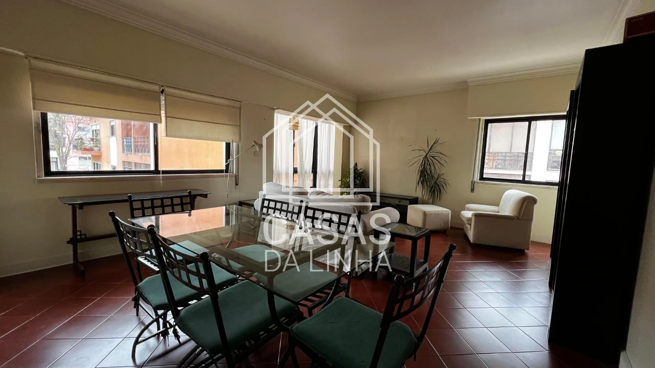 Apartamento T1 para Arrendamento em Carcavelos e Parede Foto 4