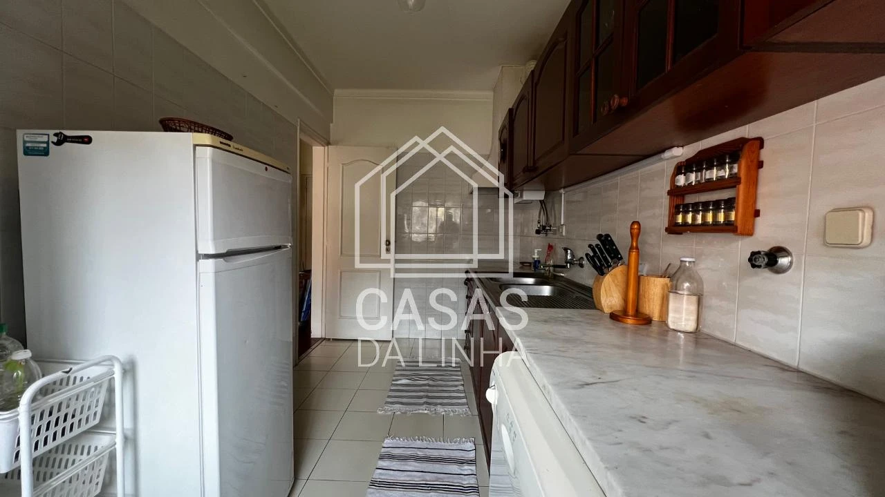 Apartamento T1 para Arrendamento em Carcavelos e Parede Foto 12