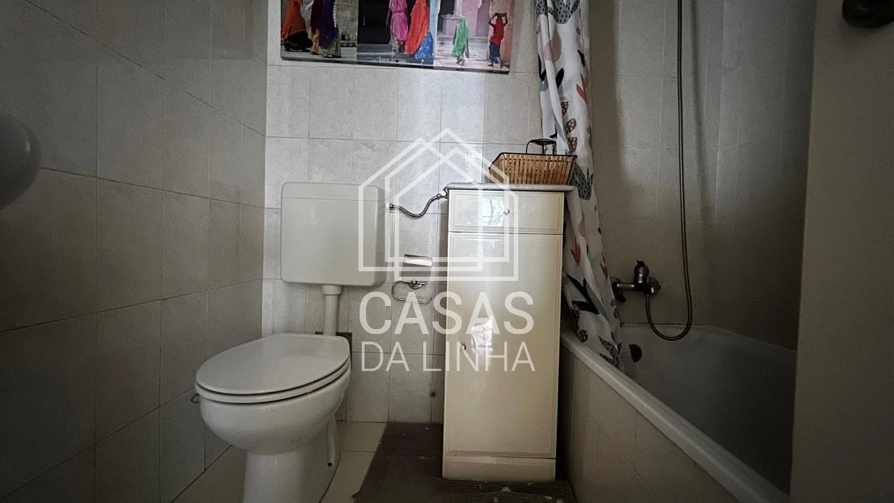 Apartamento T1 para Arrendamento em Carcavelos e Parede Foto 16