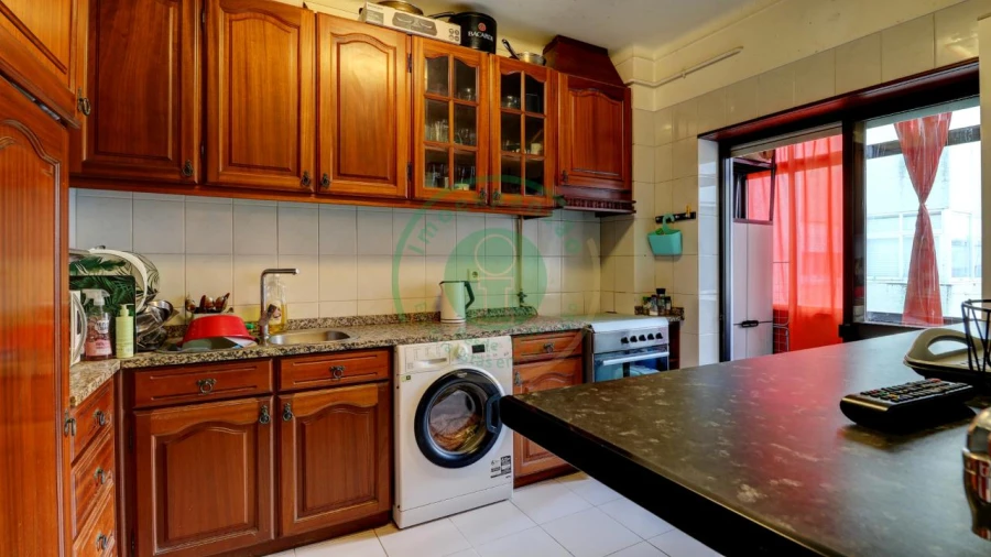 Apartamento T3 para Venda em Buarcos Foto 6