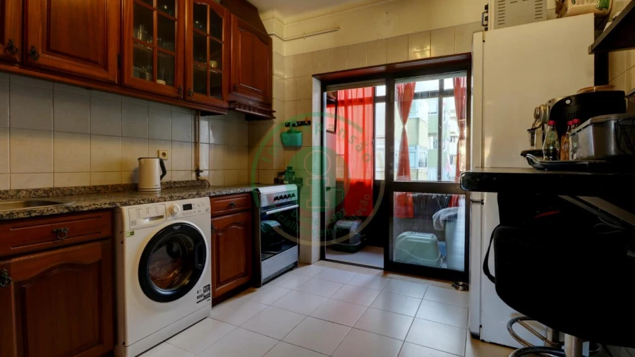 Apartamento T3 para Venda em Buarcos Foto 8