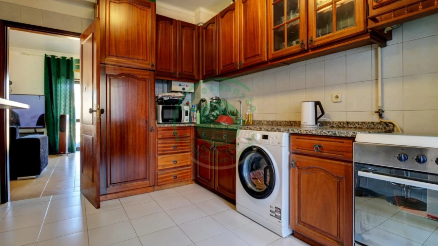 Apartamento T3 para Venda em Buarcos Foto 9