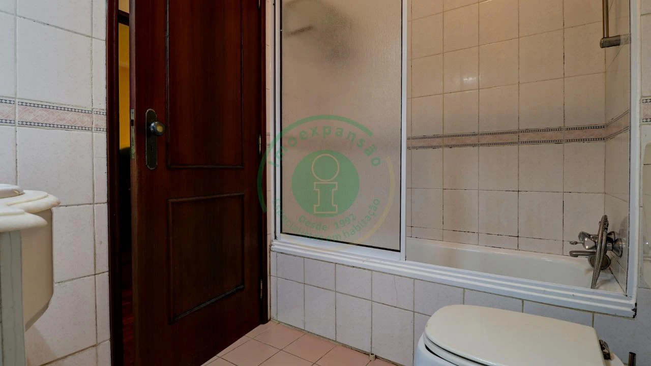 Apartamento T3 para Venda em Buarcos Foto 16