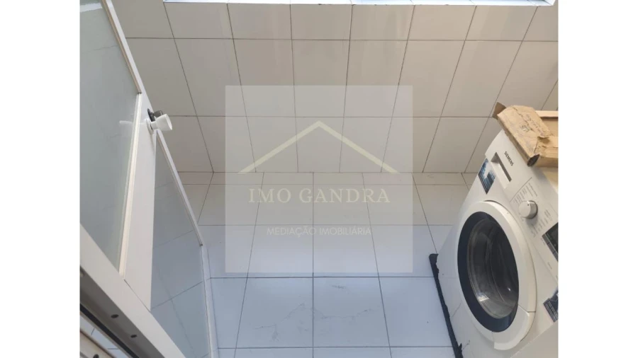 Apartamento T2 para Venda em Aguas Santas Foto 7